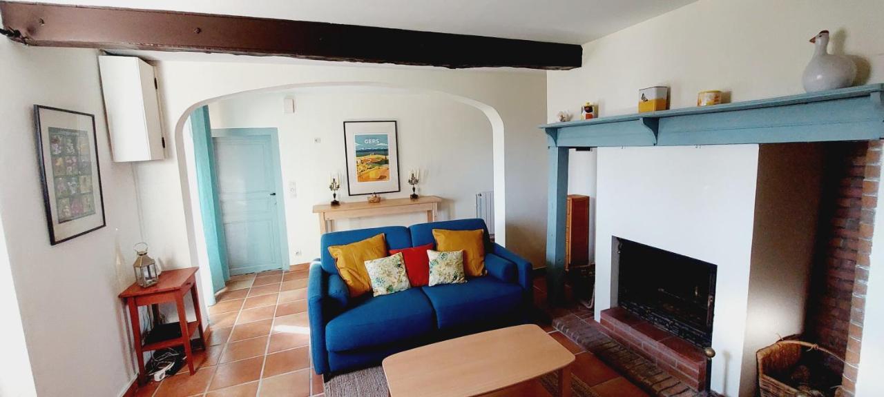 Gite Les Grands Chênes Monties Extérieur photo